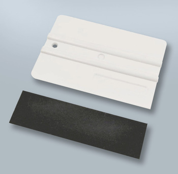 Ракель жесткий белый с фетром - Гельветика-Урал